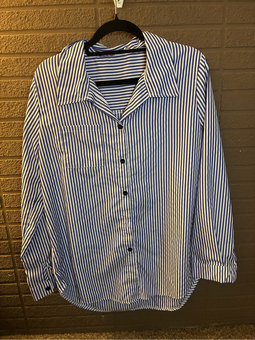 Source Unknown Navy and White Striped Button-Down Shirt
